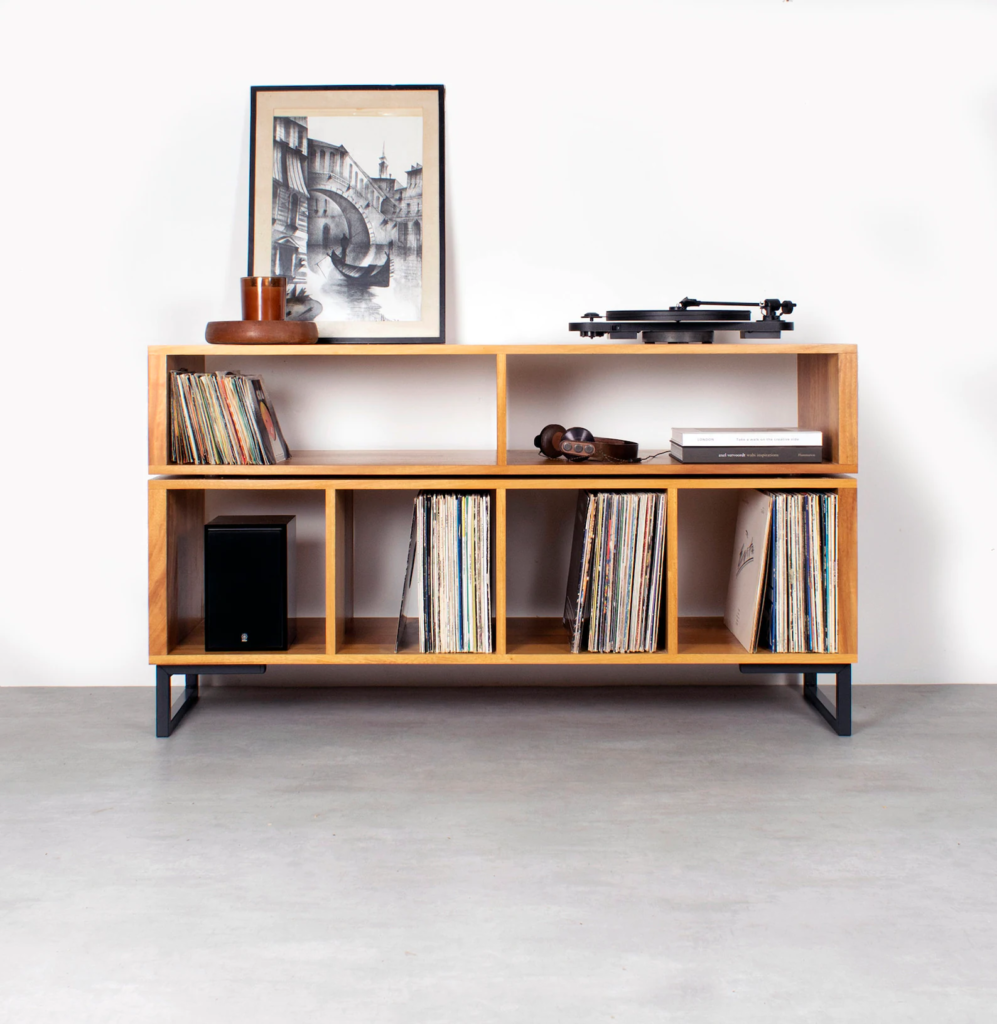 I finally figured out a vinyl storage system that works for me : r